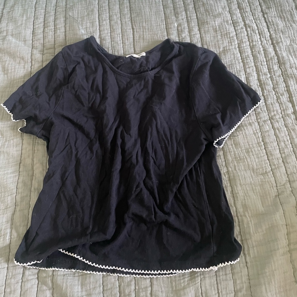 black with small white detail heart and hips plain shirt /// size medium